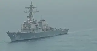 মধ্যপ্রাচ্যে মার্কিন রণতরী মোতায়েনে ইরান-যুক্তরাষ্ট্র উত্তেজনা